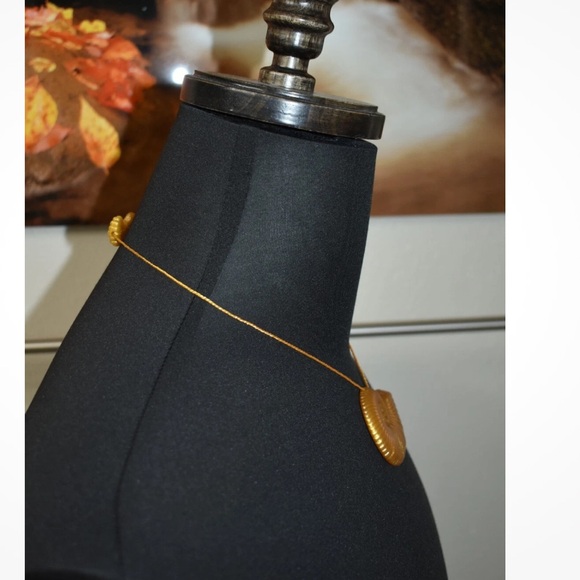 Disney Live Action Film Movie The Little Mermaid Ursula Vanessa Plastic Necklace - Picture 6 of 11